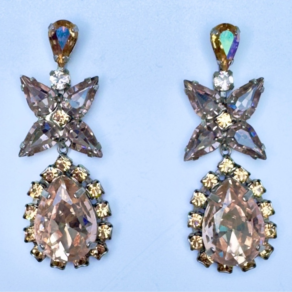 SORRELLI Elegant Crystal Drop Earrings